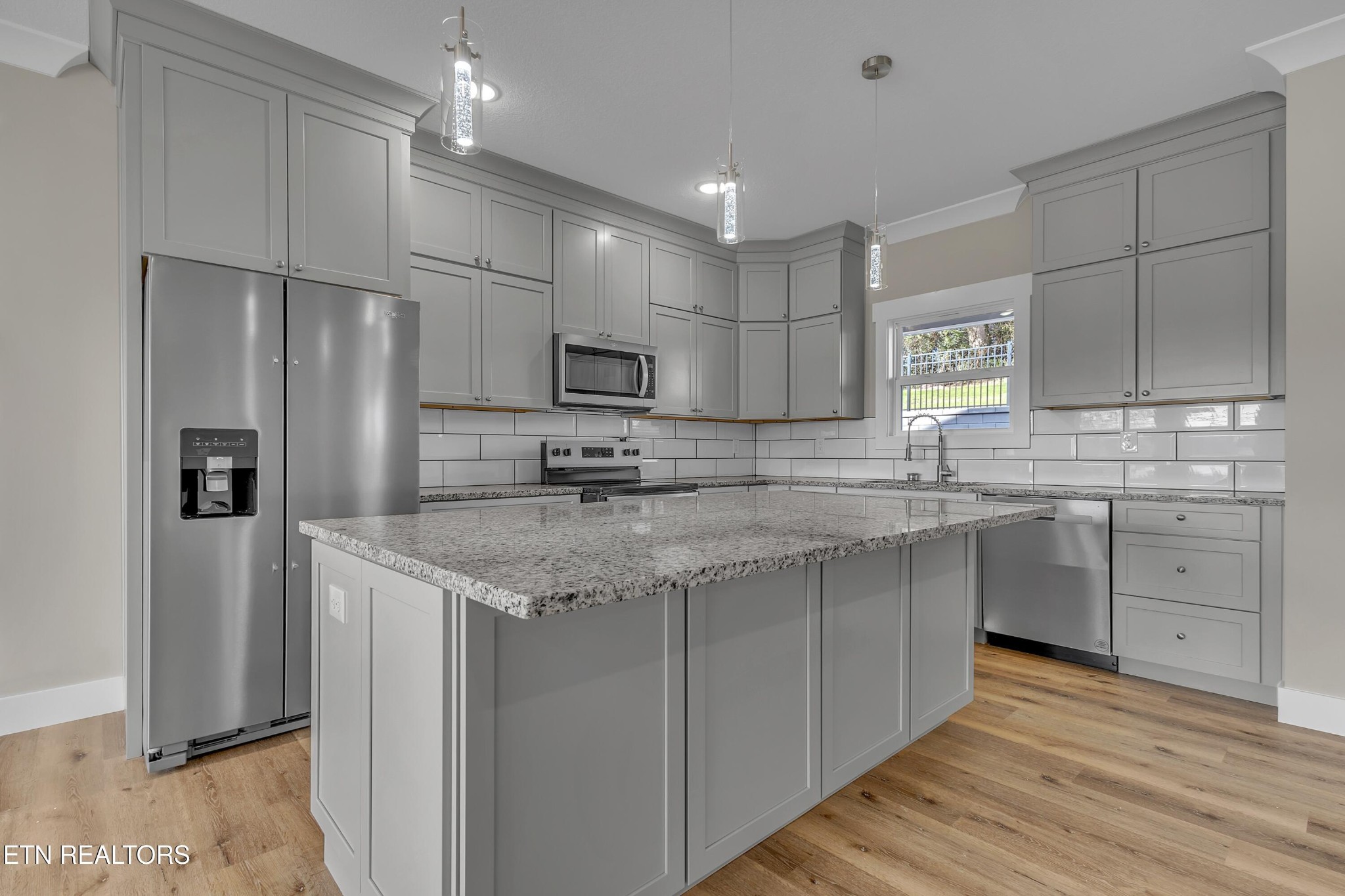 1348 Rippling Waters Circle Sevierville, TN 37876 - Photo 10 of 39 Gallery Image 10