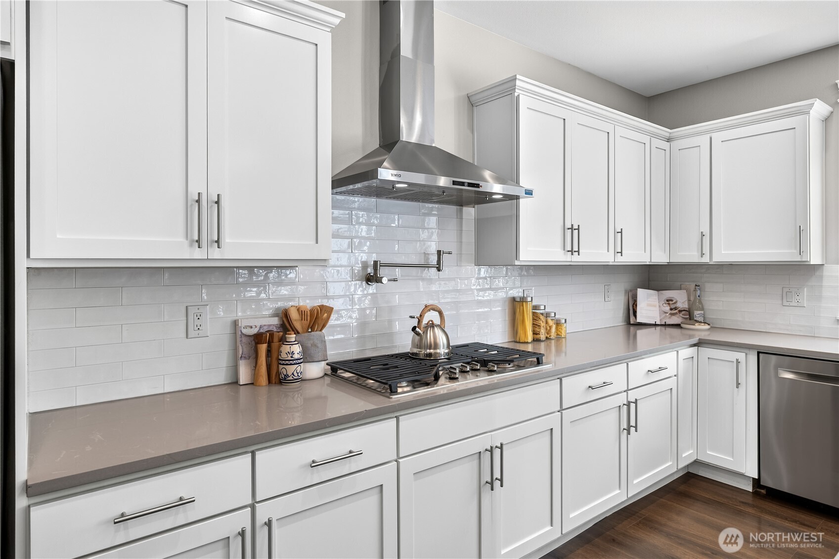 10833 Northeast 190th Place Bothell, WA 98011 - Photo 11 of 40 Gallery Image 11