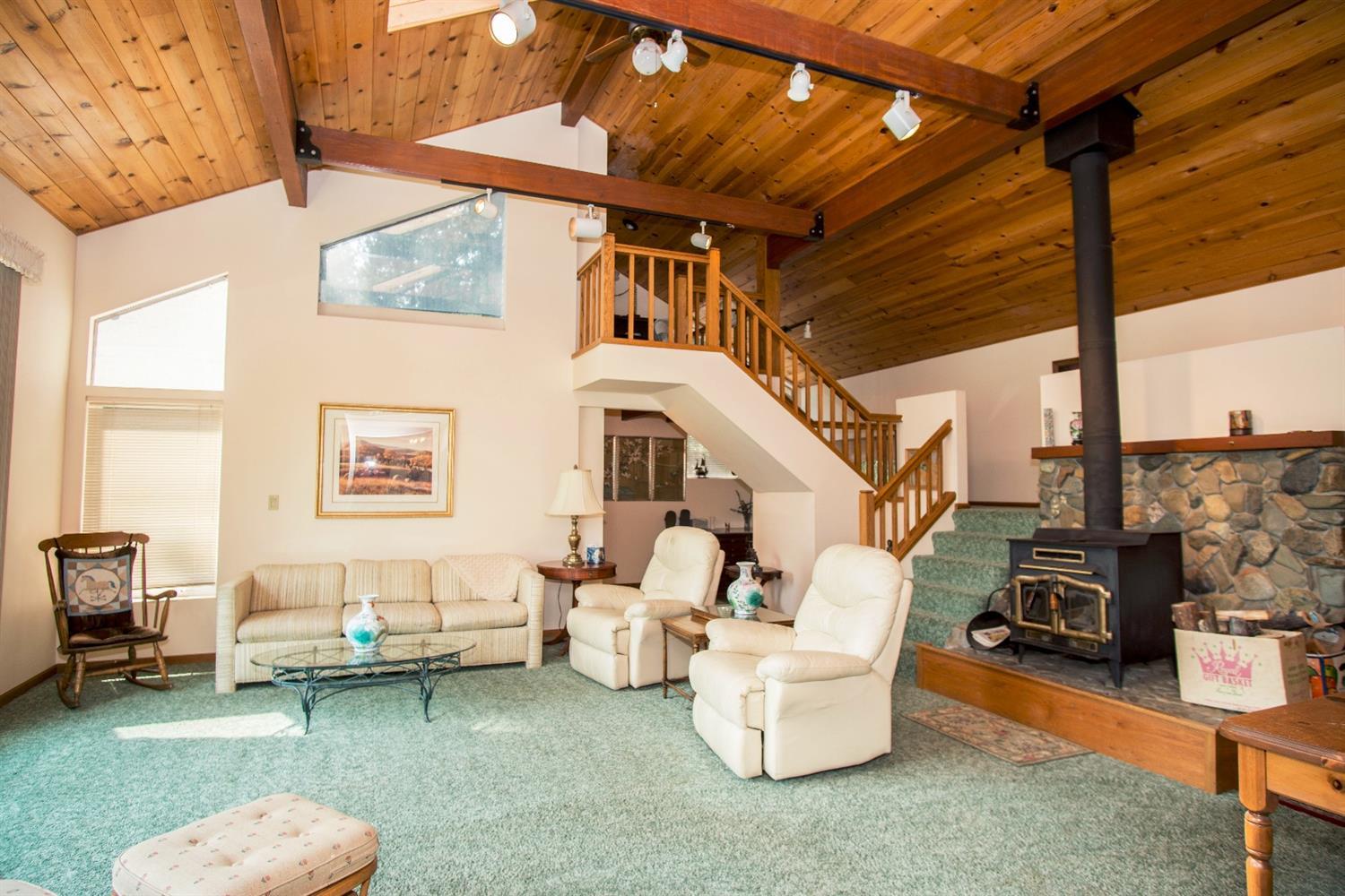 2023 Deer Creek Road Selma, OR 97538 - Photo 9 of 35 Additional Photo