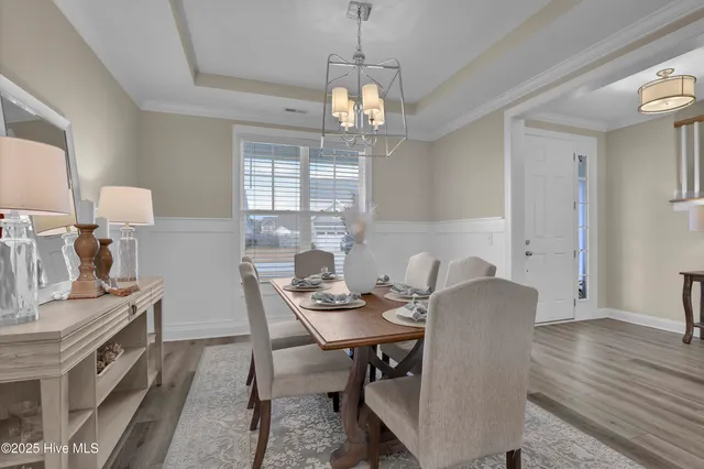 $575,000 | 102 East Yellow Lois Drive, Hampstead, NC 28443