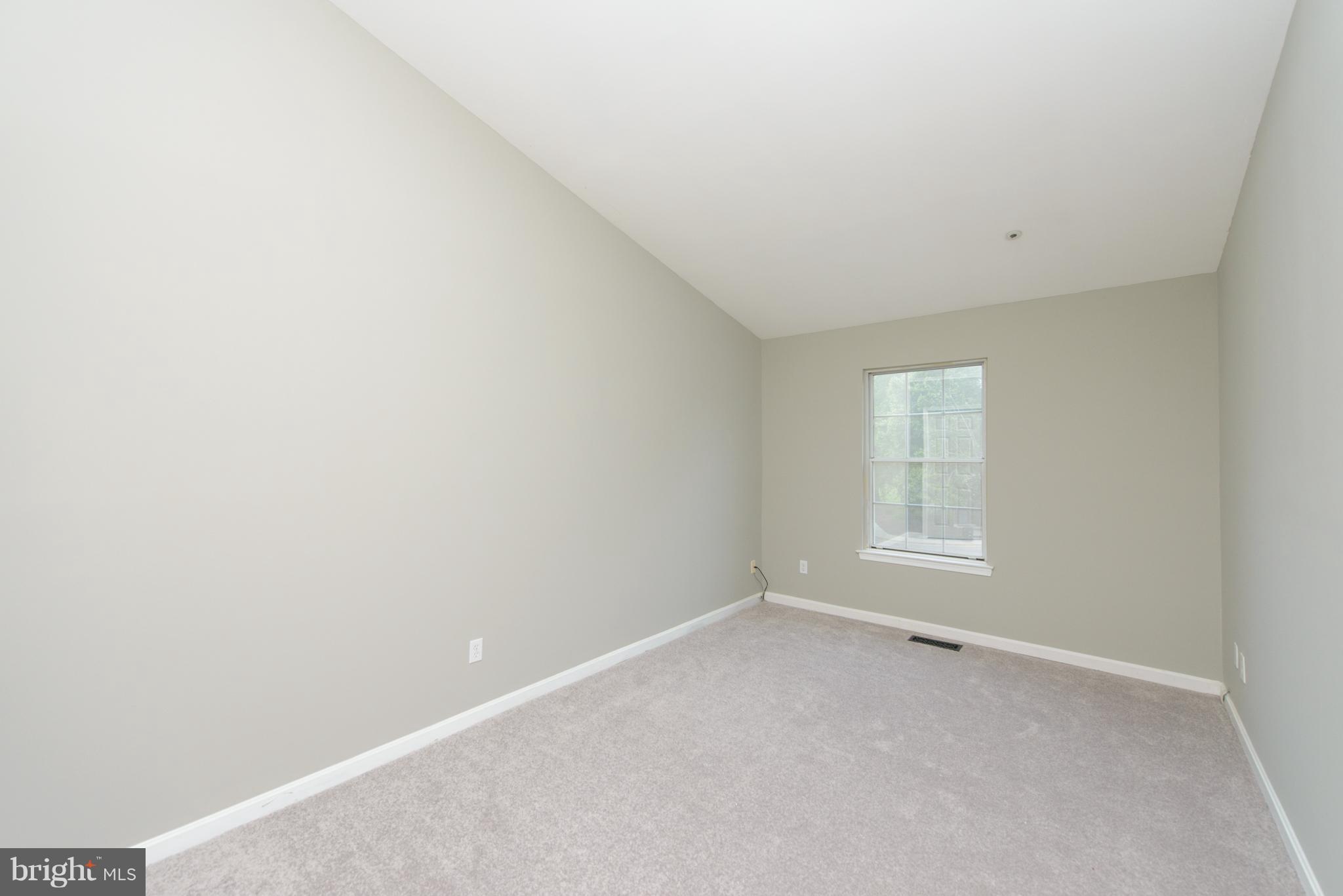 4703 Ridgeline Terrace, Unit 286 Bowie, MD 20720 - Photo 21 of 26 Bedroom