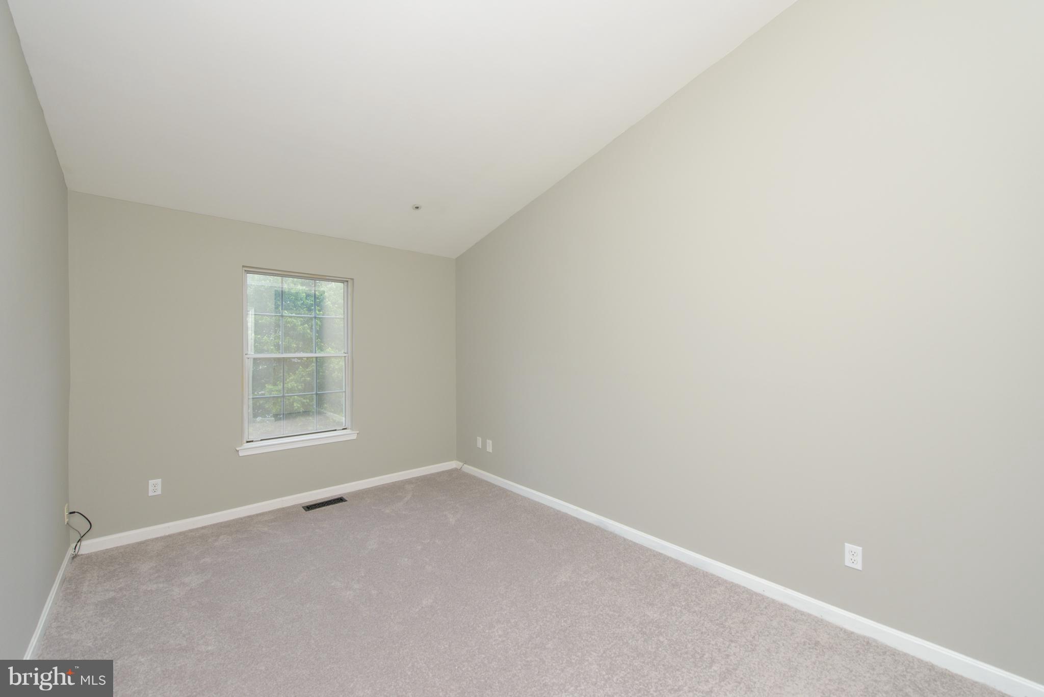 4703 Ridgeline Terrace, Unit 286 Bowie, MD 20720 - Photo 24 of 26 Bedroom