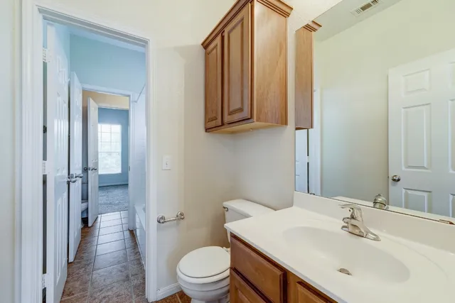 $4,500 | 5102 Caswell Avenue, Unit A, Austin, TX 78751