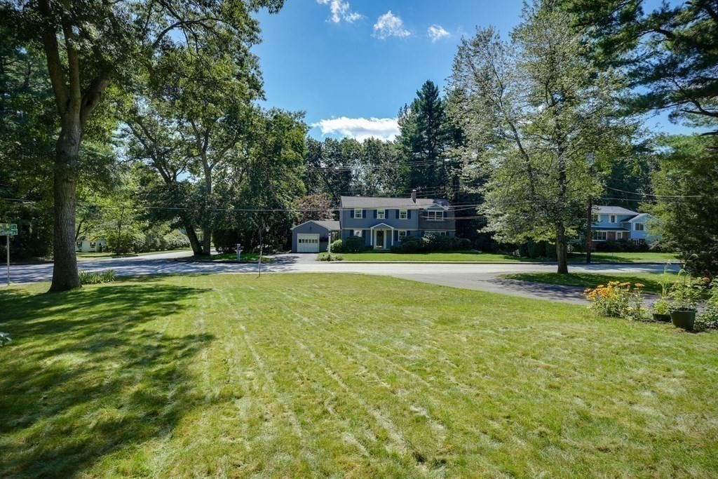 8 Hillcrest Road Medfield, MA 02052 - Photo 35 of 35 Gallery Image 35