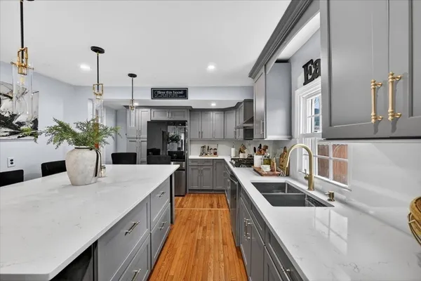 $800,000 | 21 Pine Avenue, Brockton, MA 02302