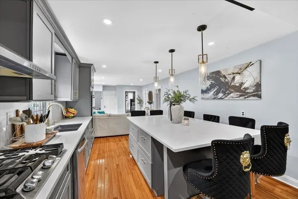$800,000 | 21 Pine Avenue, Brockton, MA 02302