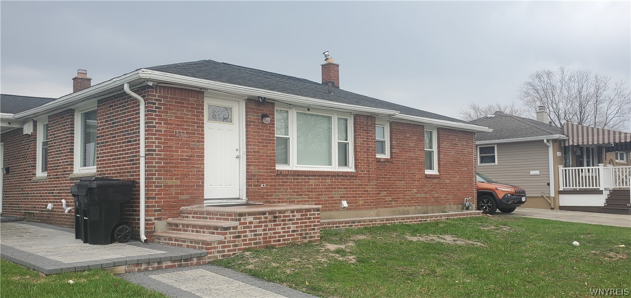 151 Lamson Road Tonawanda, NY 14223 - Photo 2 of 33