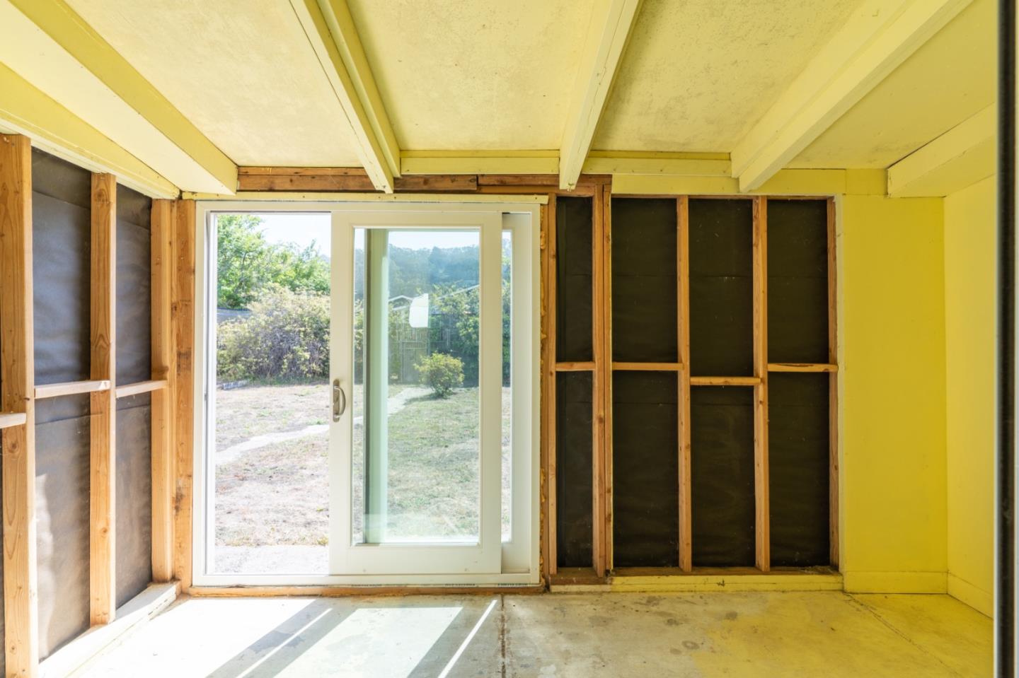 1139 Peralta Road Pacifica, CA 94044 - Photo 18 of 23 a view of a door