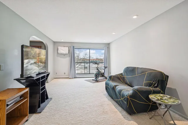$165,000 | 7320 York Avenue South, Unit 211, Edina, MN 55435