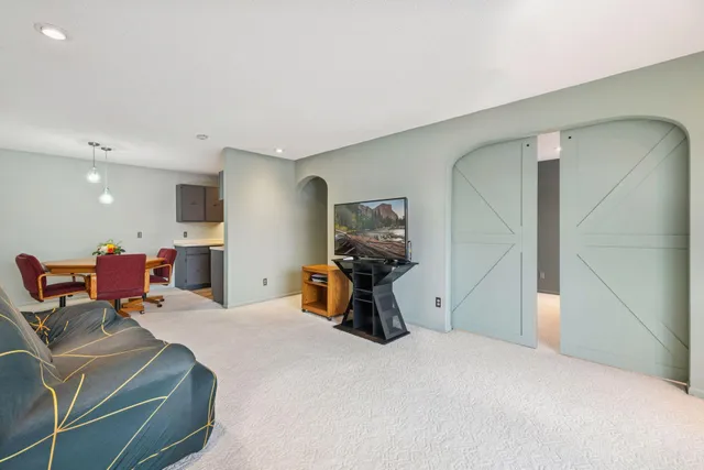 $165,000 | 7320 York Avenue South, Unit 211, Edina, MN 55435