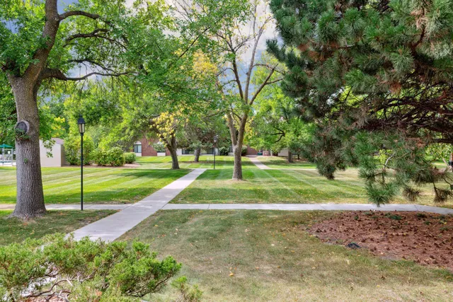 $165,000 | 7320 York Avenue South, Unit 211, Edina, MN 55435