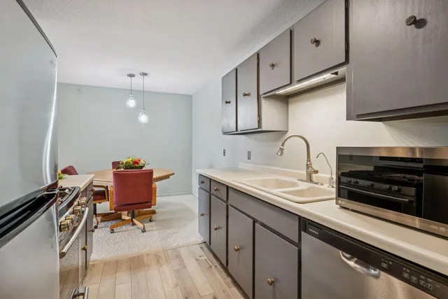 $165,000 | 7320 York Avenue South, Unit 211, Edina, MN 55435