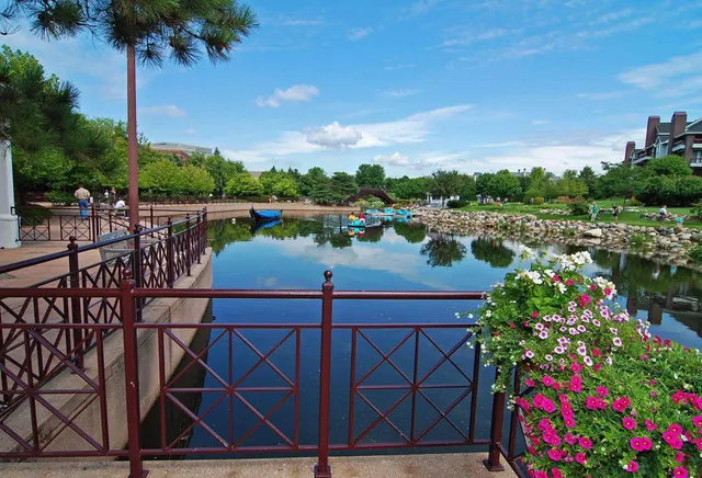 $165,000 | 7320 York Avenue South, Unit 211, Edina, MN 55435