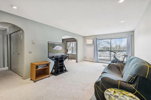 $165,000 | 7320 York Avenue South, Unit 211, Edina, MN 55435