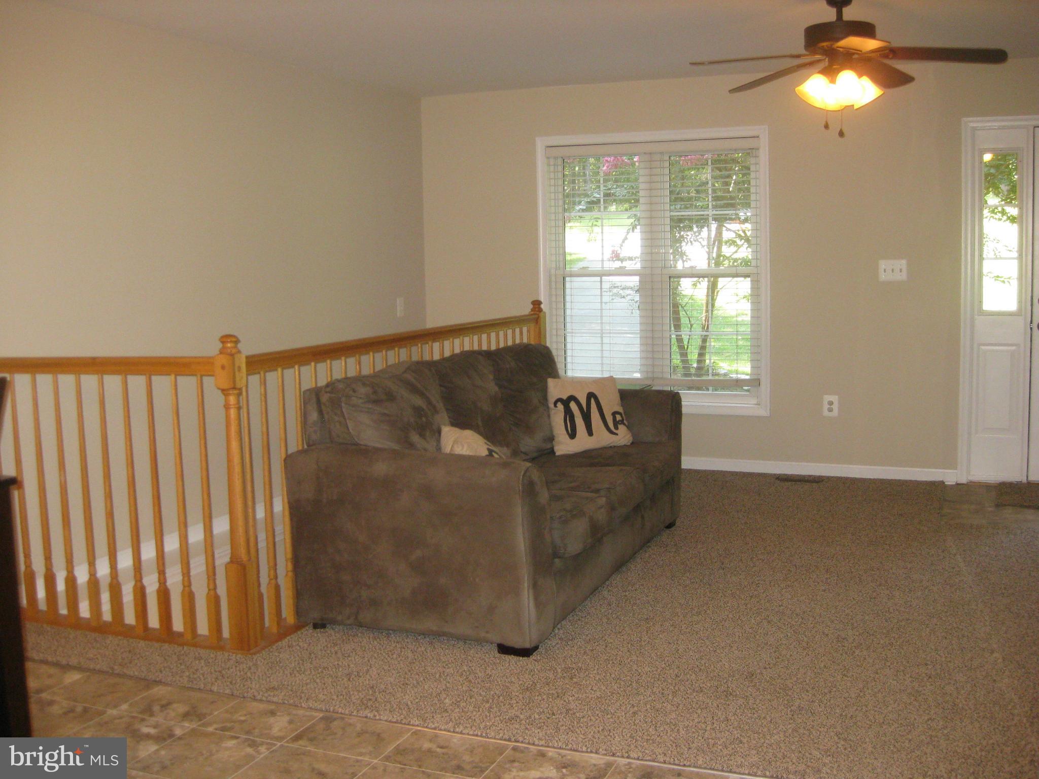 66 Richards Ferry Road Fredericksburg, VA 22406 - Photo 3 of 24 Living Room