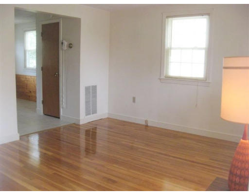 37 Leominster Road, Unit 37 Dedham, MA 02026 - Photo 5 of 7 Gallery Image 5