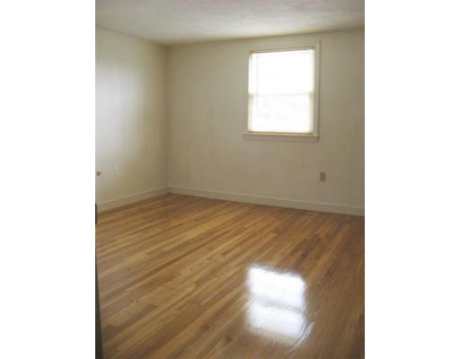37 Leominster Road, Unit 37 Dedham, MA 02026 - Photo 6 of 7 Gallery Image 6