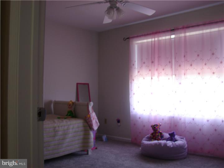 7 Hansom Drive Columbus, NJ 08022 - Photo 13 of 13 Bedroom 2