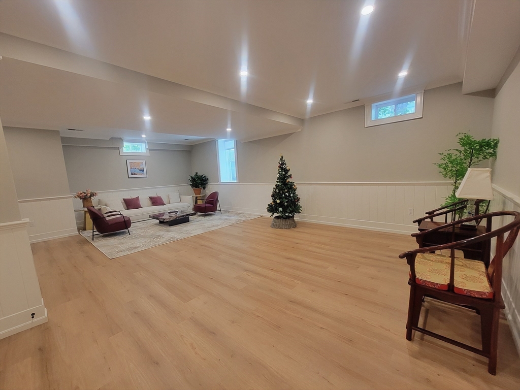 86 Parker Road Wellesley, MA 02482 - Photo 19 of 23 Gallery Image 19