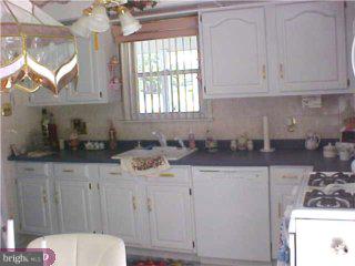 724 Spruce Road Warminster, PA 18974 - Photo 4 of 6
