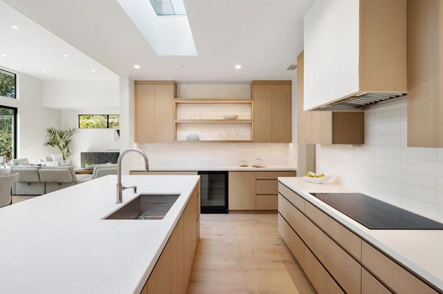 $6,350,000 | 520 Hobart Street, Menlo Park, CA 94025