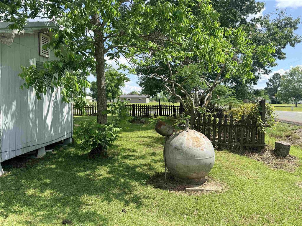 404 David Marcantel Road Dequincy, LA 70633 - Photo 7 of 9