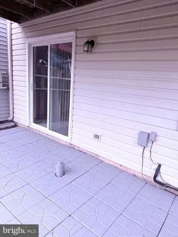 $2,500 | 8625 Point Of Woods Drive, Manassas, VA 20110