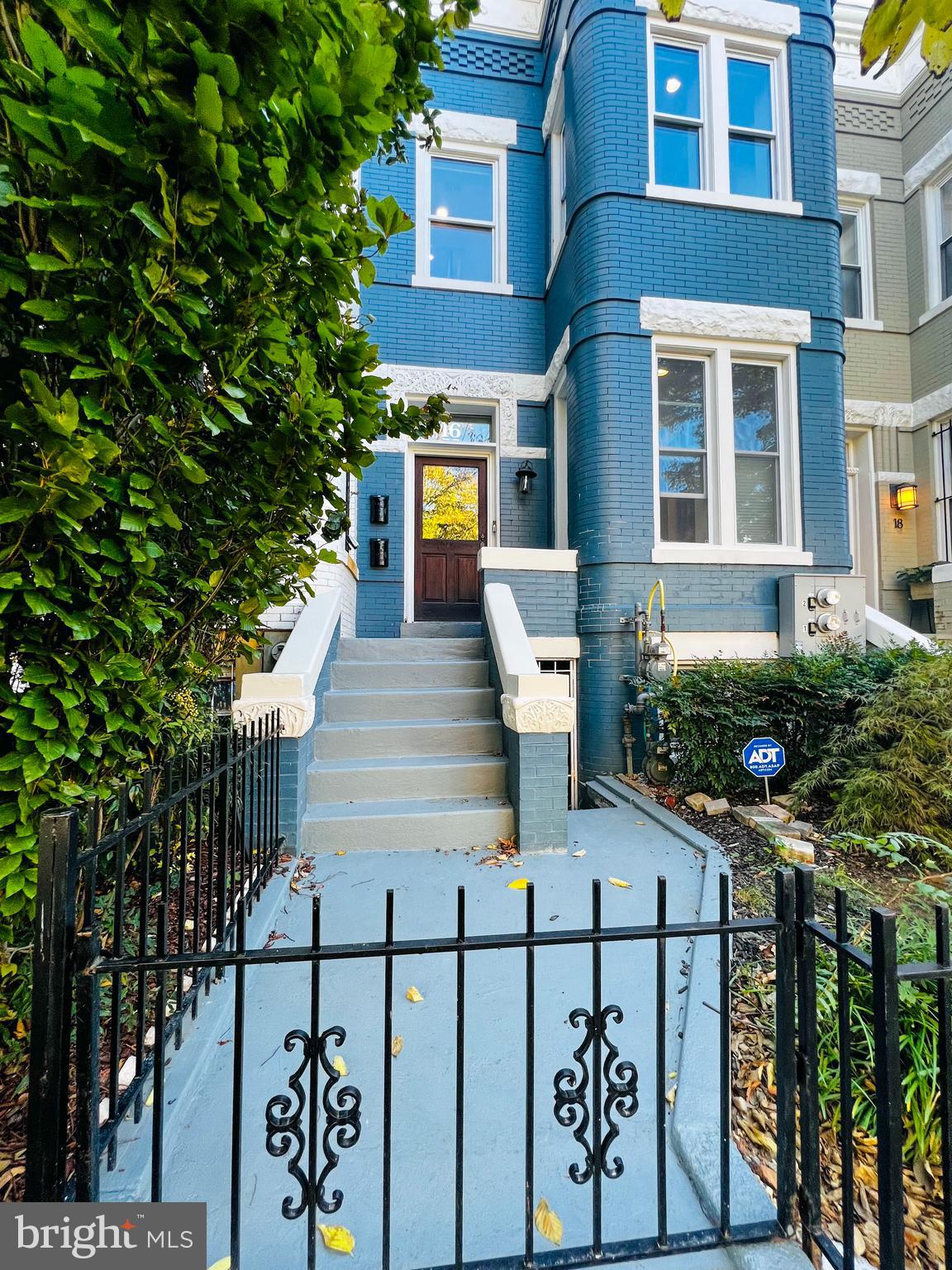 16 R Street Northwest, Unit 2 Washington, DC 20001 - Photo 2 of 47