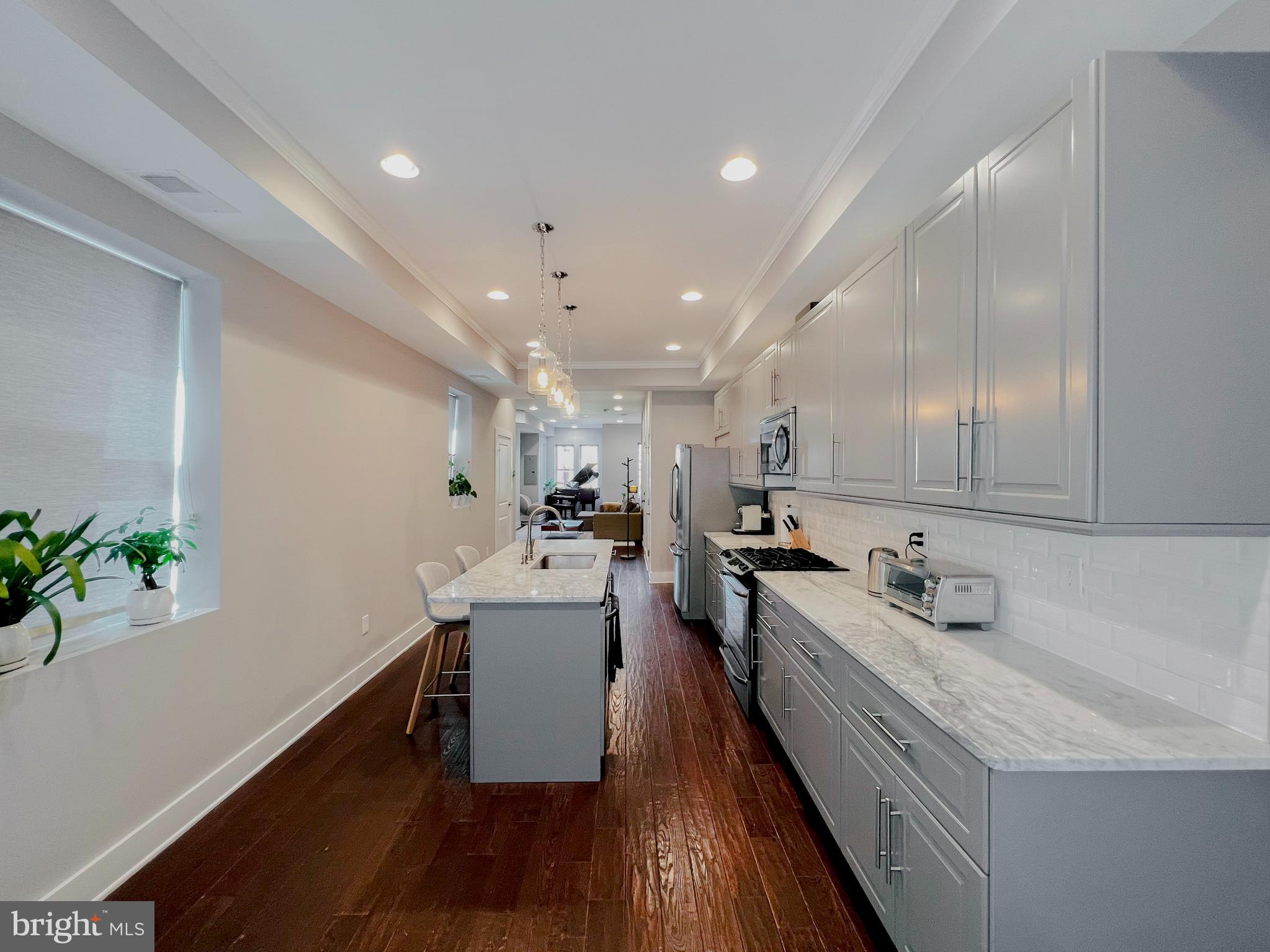 16 R Street Northwest, Unit 2 Washington, DC 20001 - Photo 14 of 47