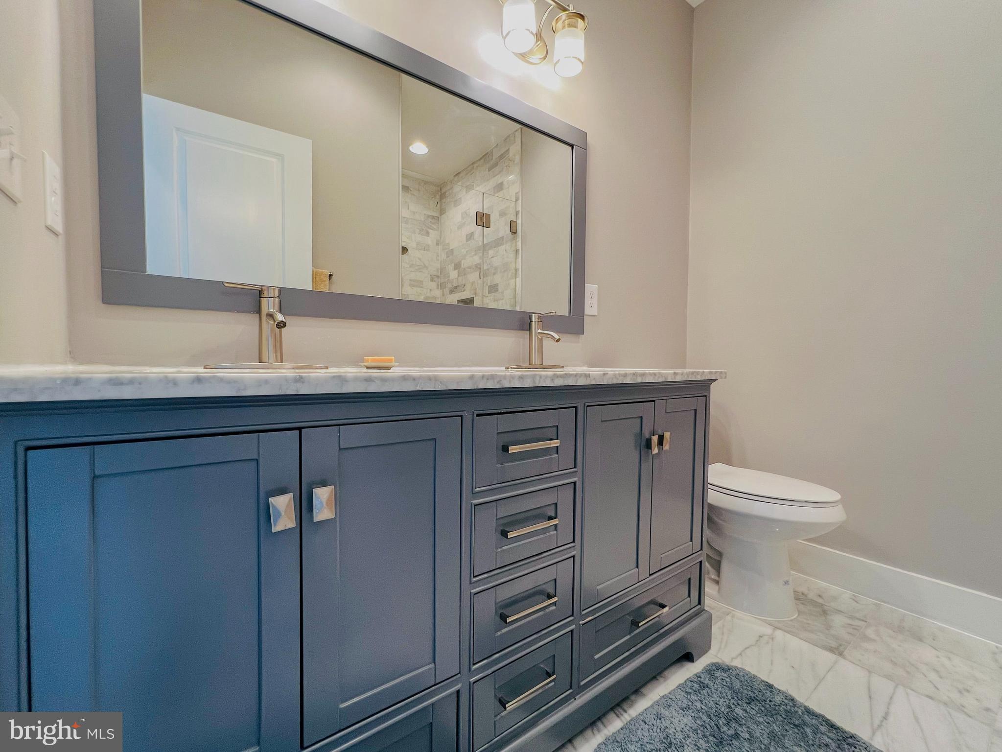 16 R Street Northwest, Unit 2 Washington, DC 20001 - Photo 26 of 47