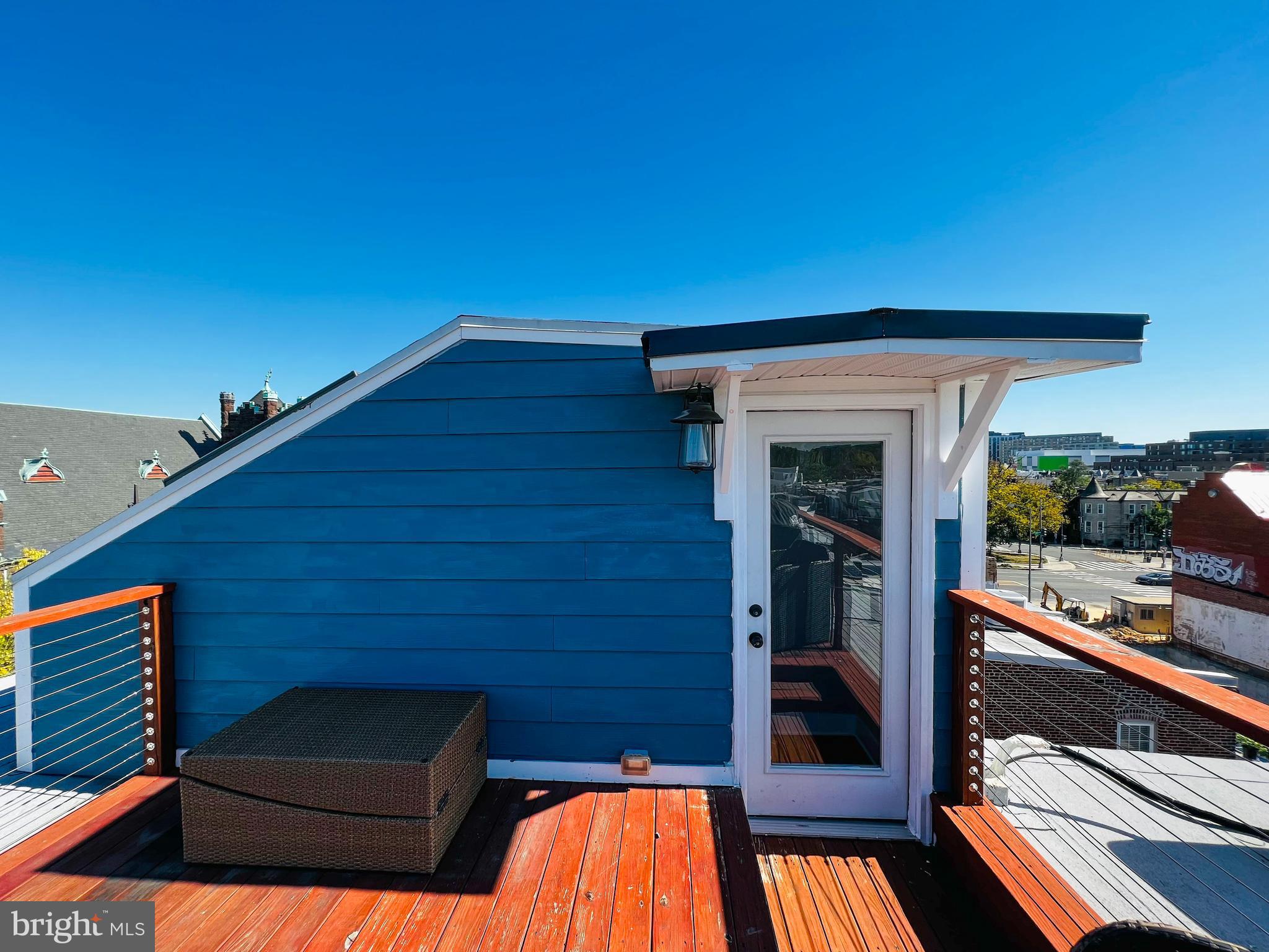 16 R Street Northwest, Unit 2 Washington, DC 20001 - Photo 42 of 47