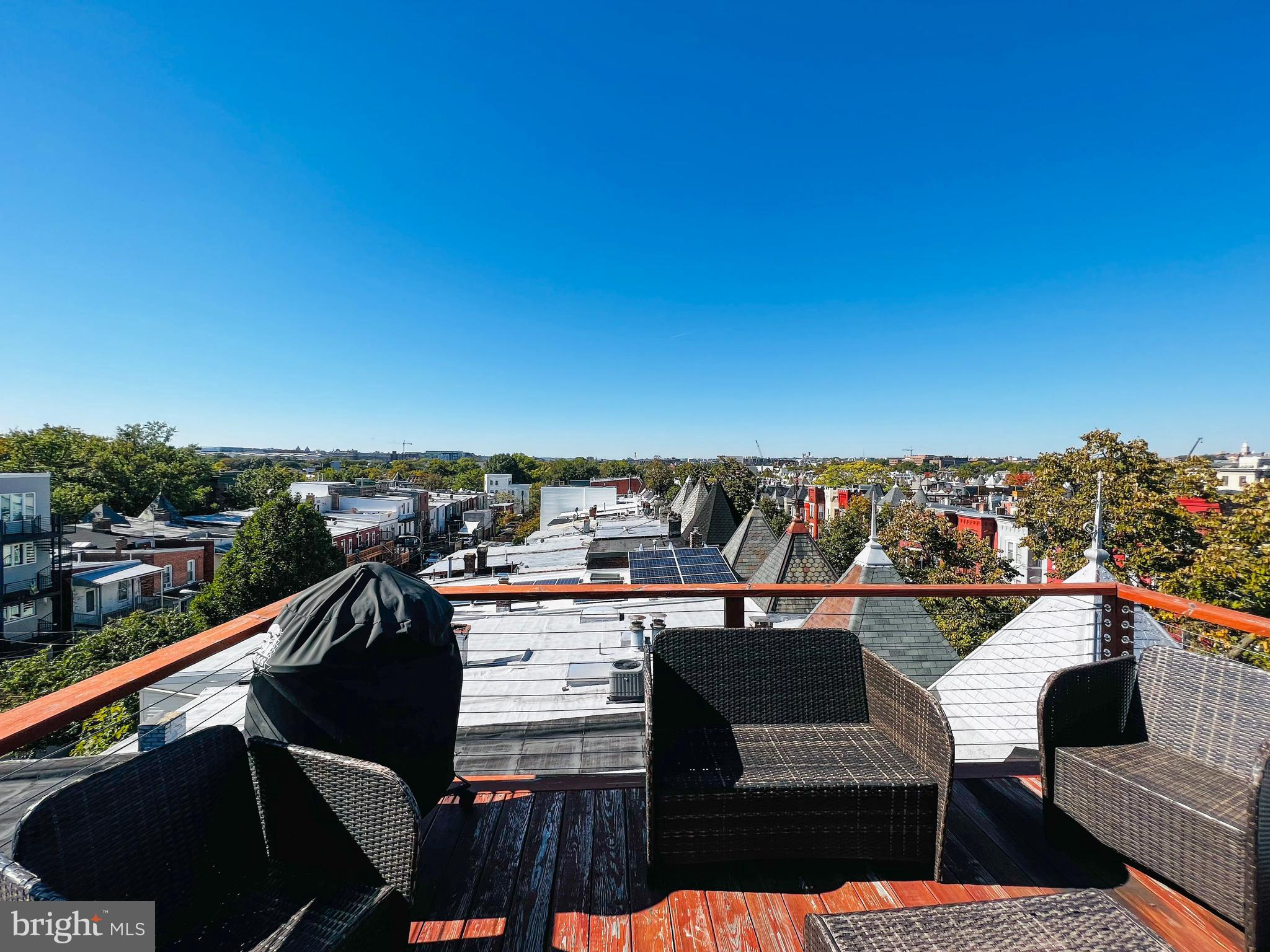 16 R Street Northwest, Unit 2 Washington, DC 20001 - Photo 43 of 47