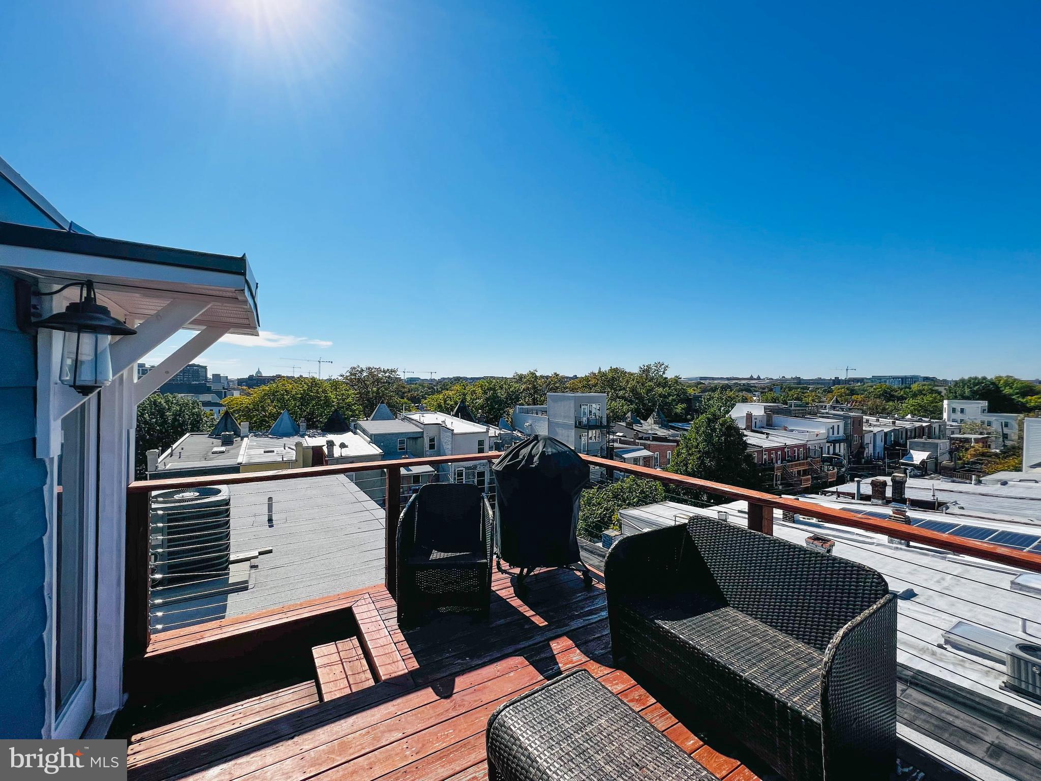 16 R Street Northwest, Unit 2 Washington, DC 20001 - Photo 44 of 47