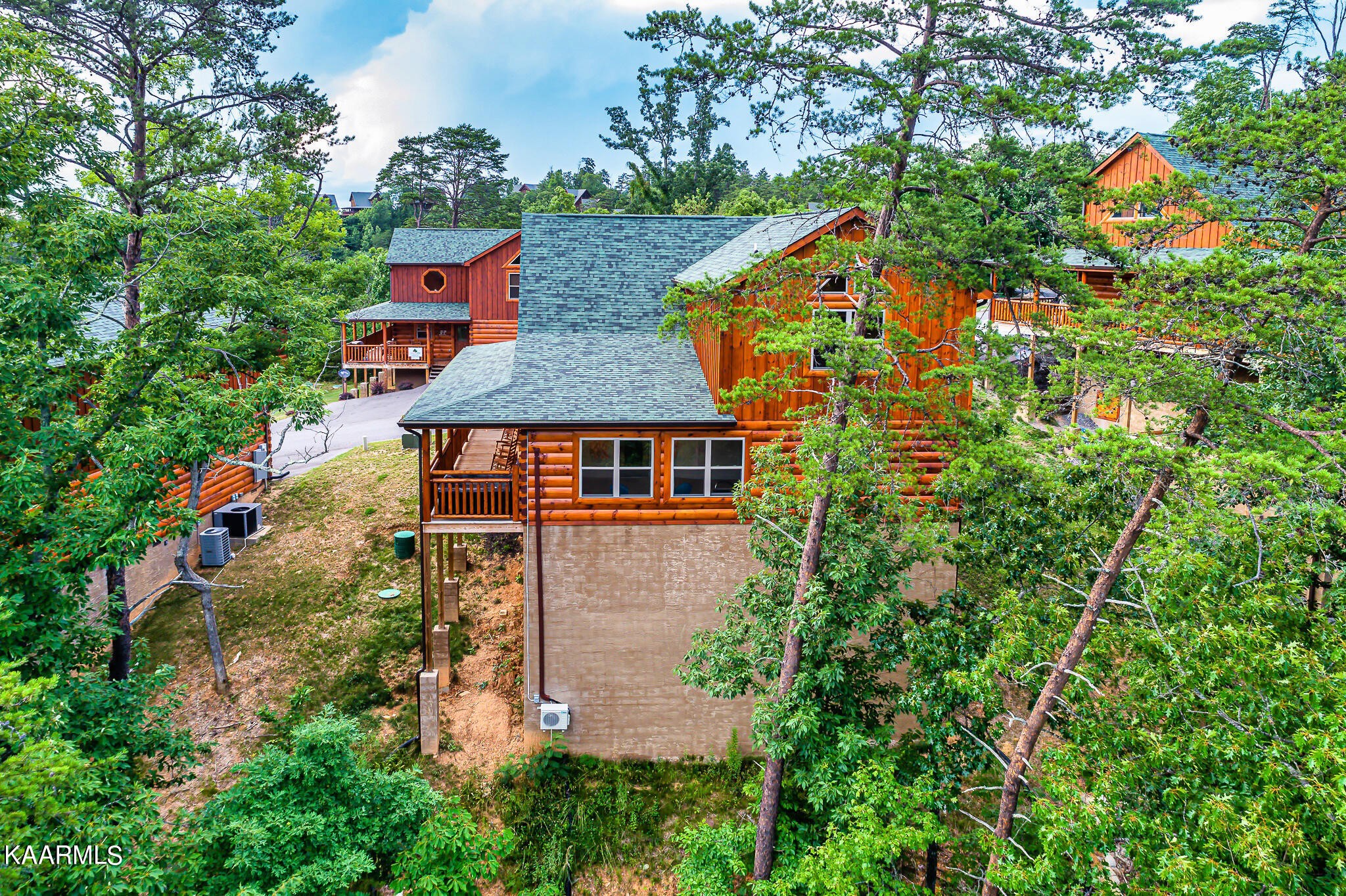 1107 Antelope Way Sevierville, TN 37876 - Photo 30 of 32 an aerial view of a house