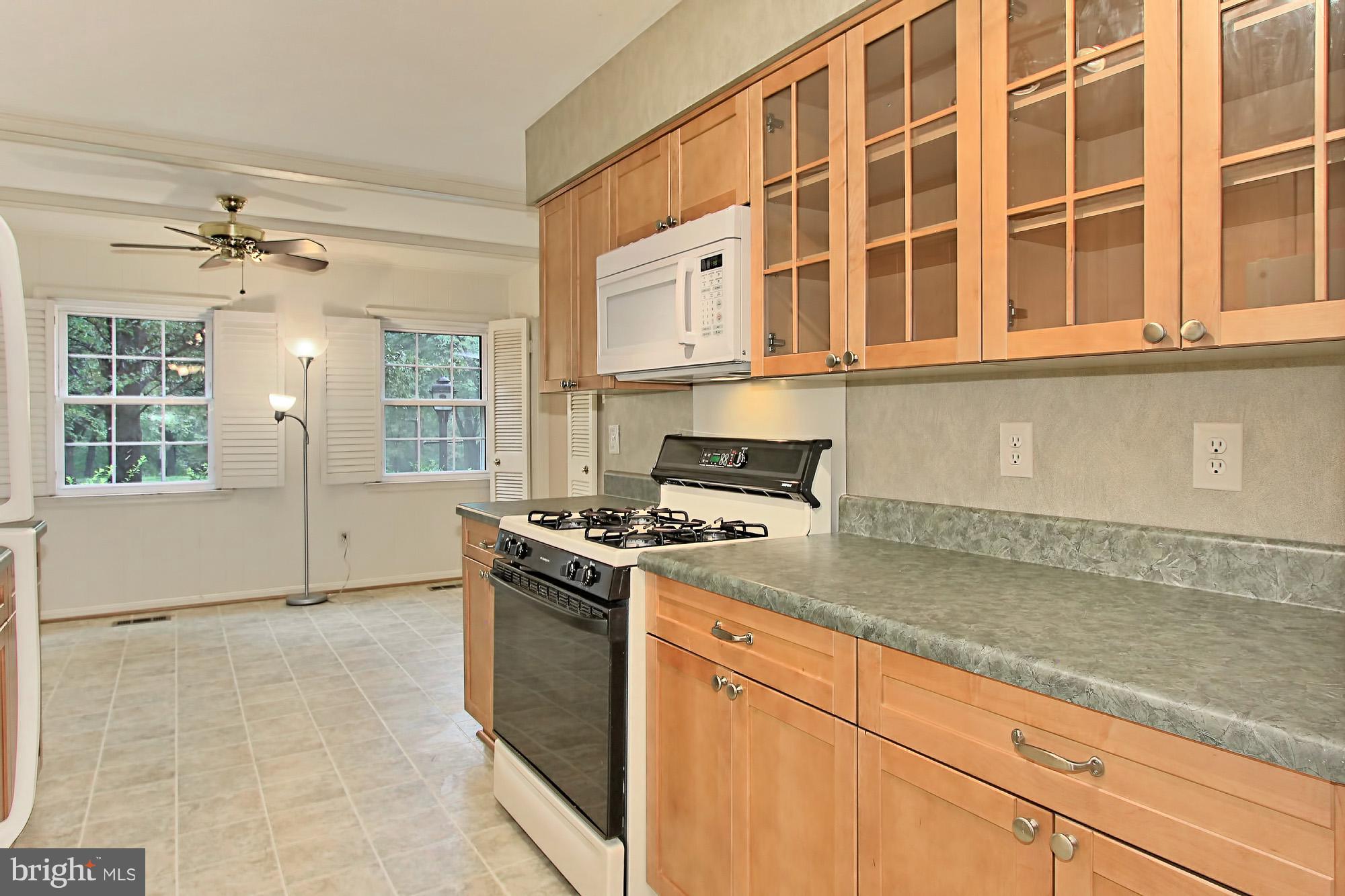 9710 Ranger Road Fairfax, VA 22030 - Photo 11 of 30 Kitchen