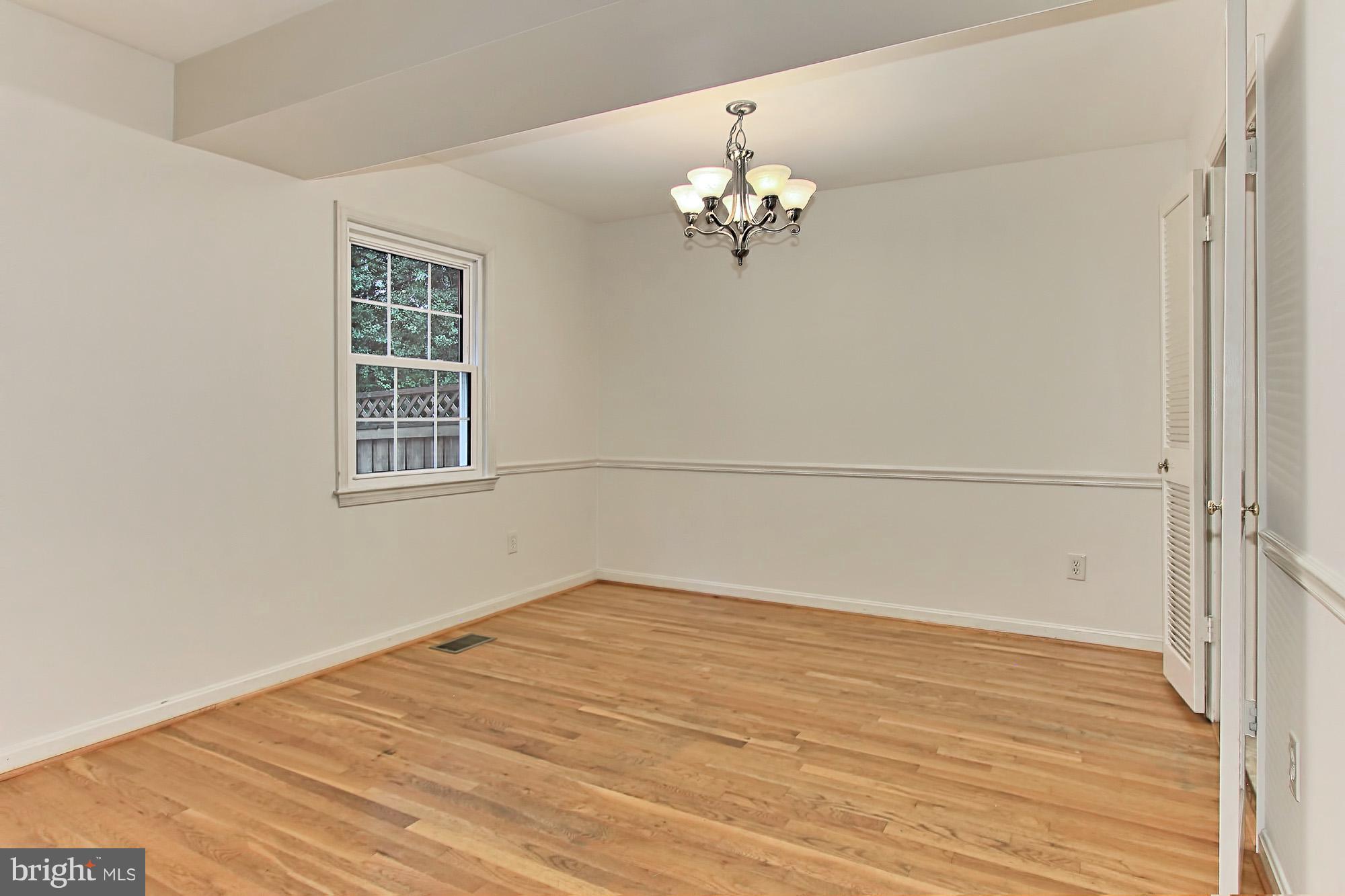 9710 Ranger Road Fairfax, VA 22030 - Photo 6 of 30 Dining Room