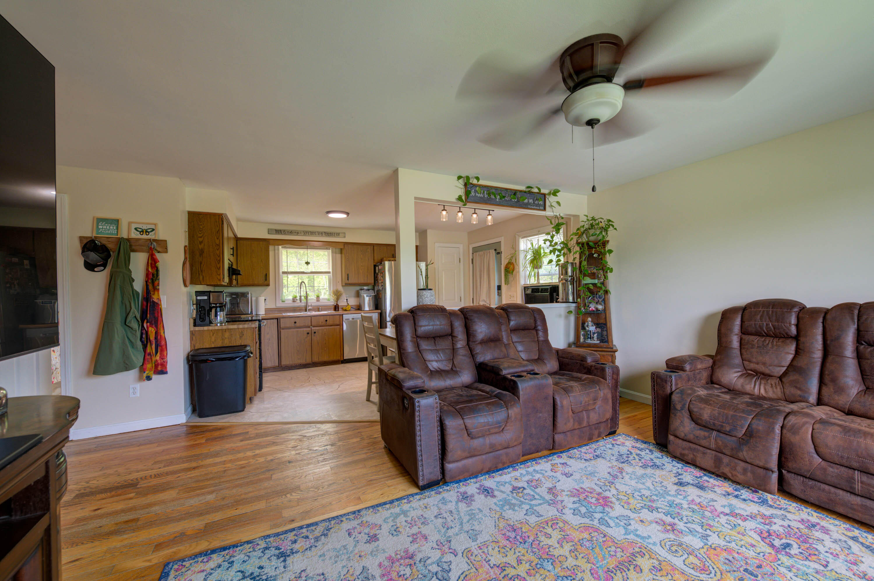35 Windsor Road Chelsea, ME 04330 - Photo 10 of 36 pic-8