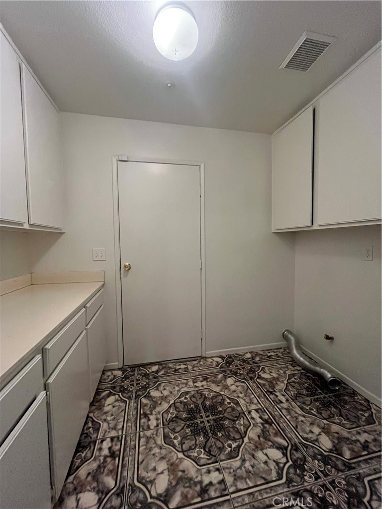 15827 Fiddleleaf Road Fontana, CA 92337 - Photo 7 of 15