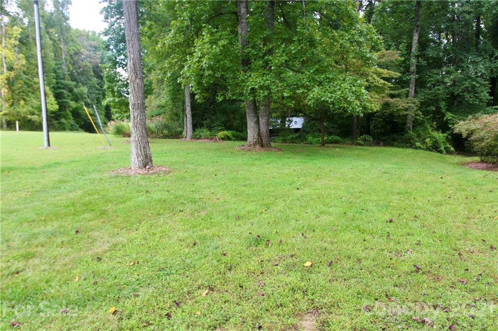 90 Pattys Chapel Road Fletcher, NC 28732 - Photo 8 of 31 Gallery Image 8