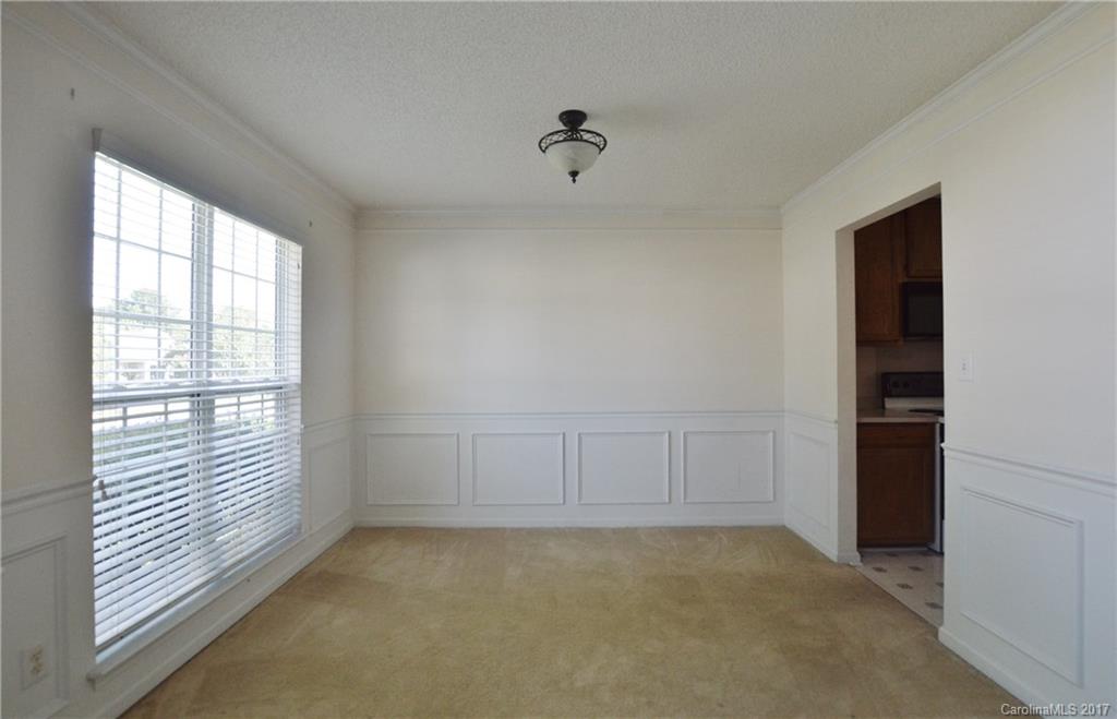 12528 Cardinal Point Road Charlotte, NC 28269 - Photo 2 of 16 Gallery Image 2