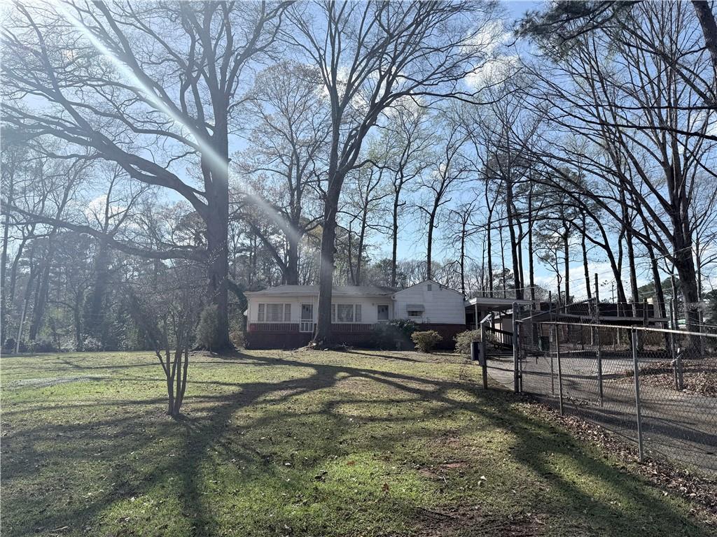 1847 Derrill Drive Decatur, GA 30032 - Photo 4 of 45