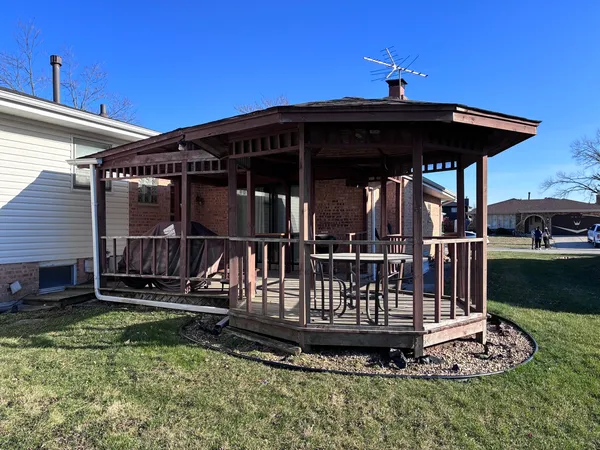 $289,000 | 4100 176th Place, Country Club Hills, IL 60478