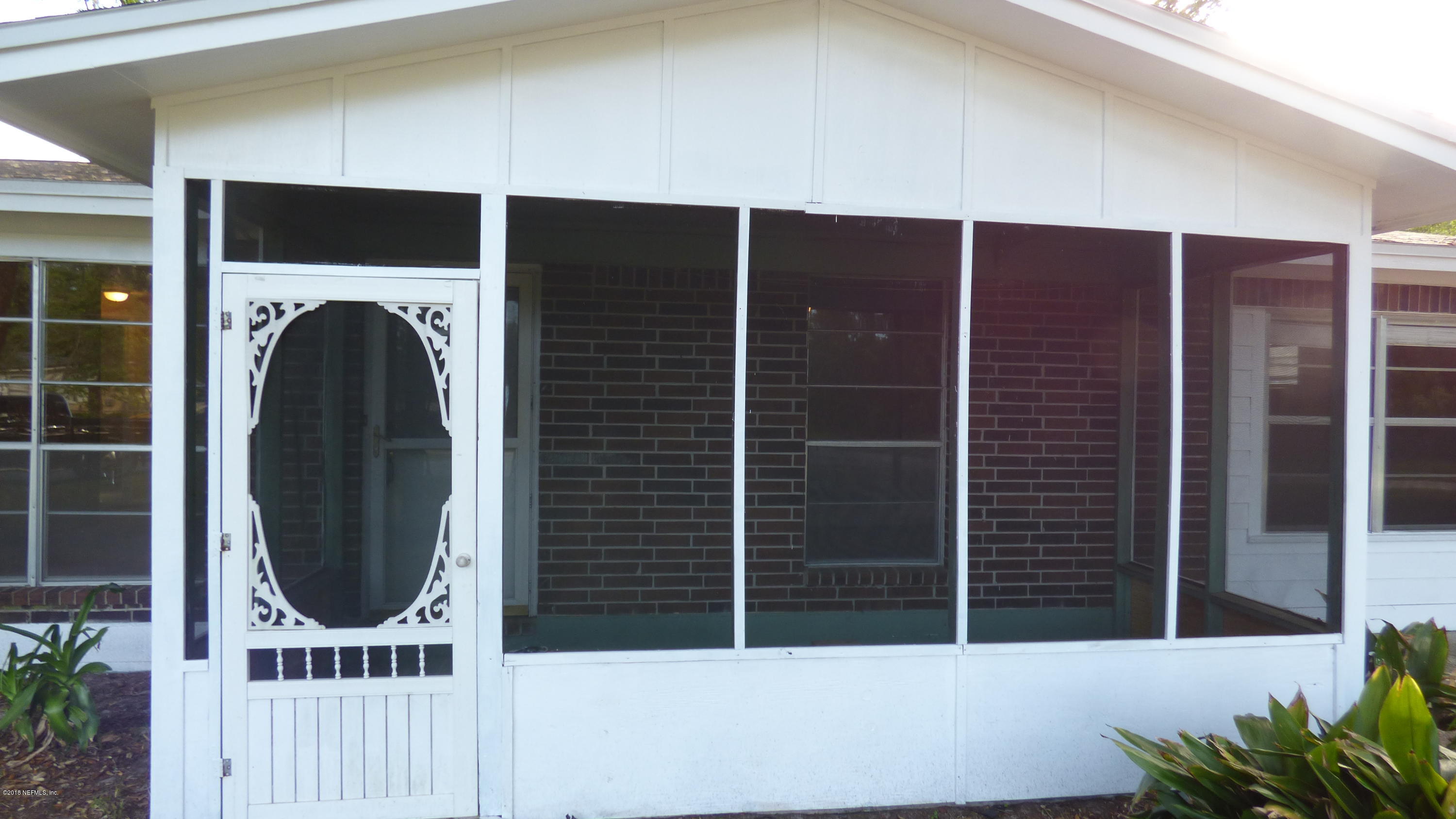 10426 Dobell Road Jacksonville, FL 32246 - Photo 3 of 15 P1120799