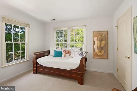 $939,000 | 11911 Kings Bridge Way, Unit 54, Rockville, MD 20852
