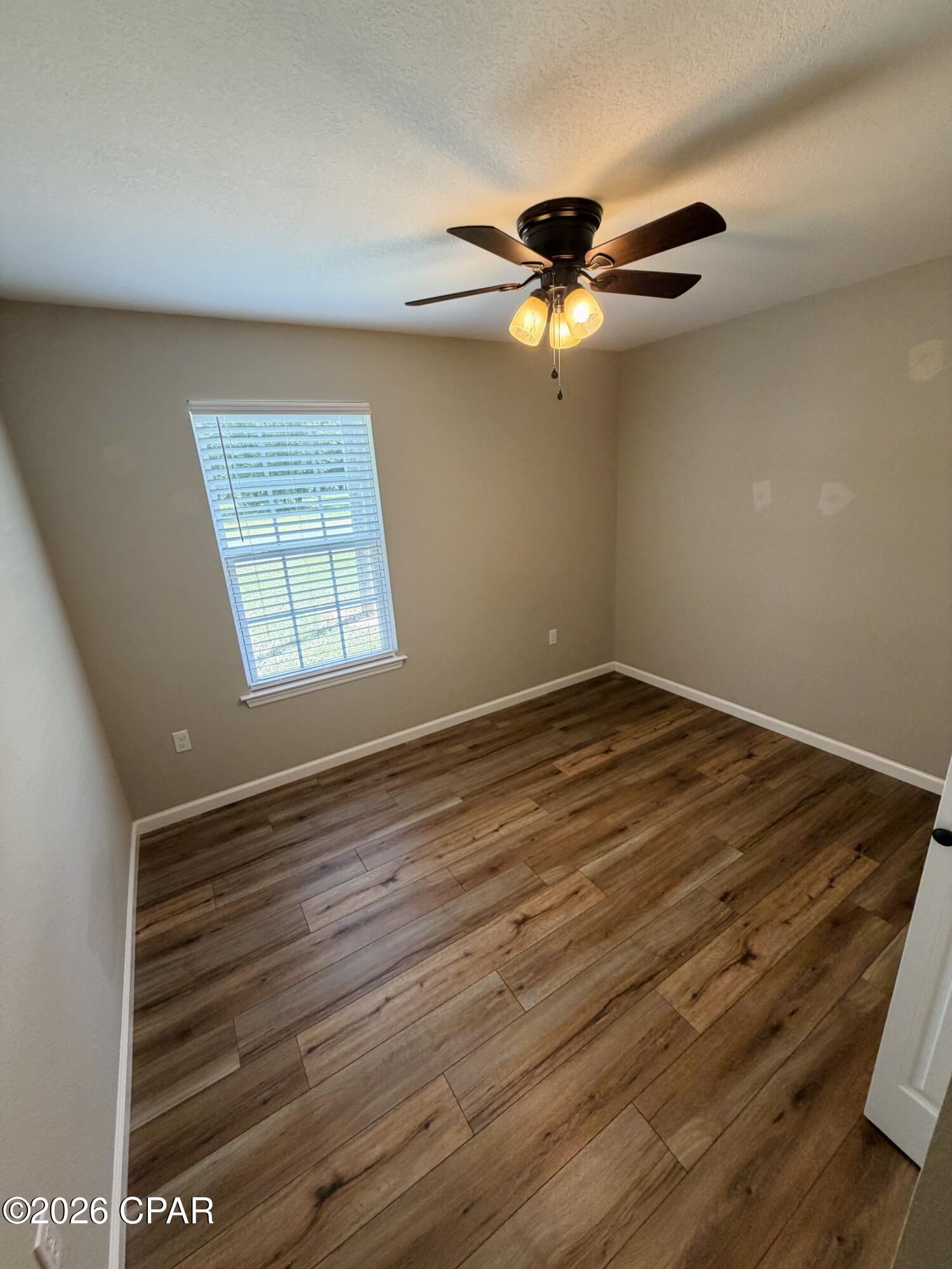 6601 Grande Oak Loop Grand Ridge, FL 32442 - Photo 12 of 24 Gallery Image 12