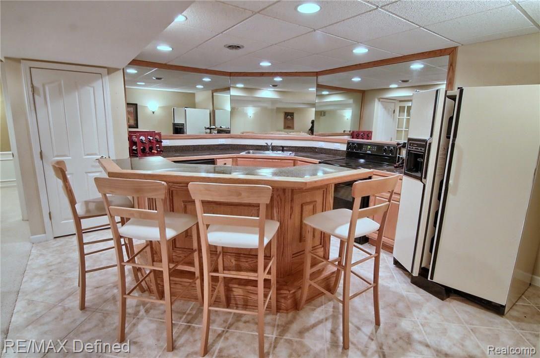 1970 Dunham Drive Rochester, MI 48306 - Photo 22 of 29 Finished_Lower_Level_Kitchen.jpg