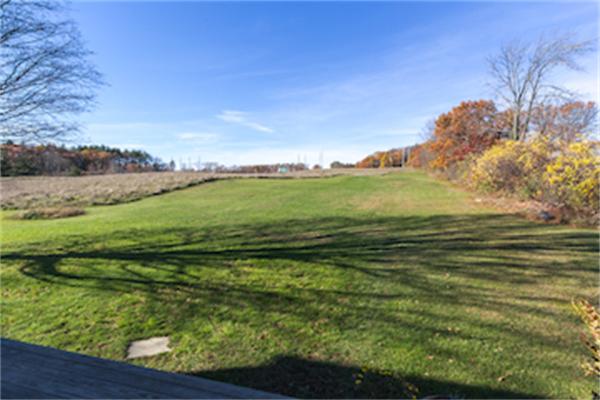 119 Northboro Road Southborough, MA 01772 - Photo 19 of 21 Gallery Image 19