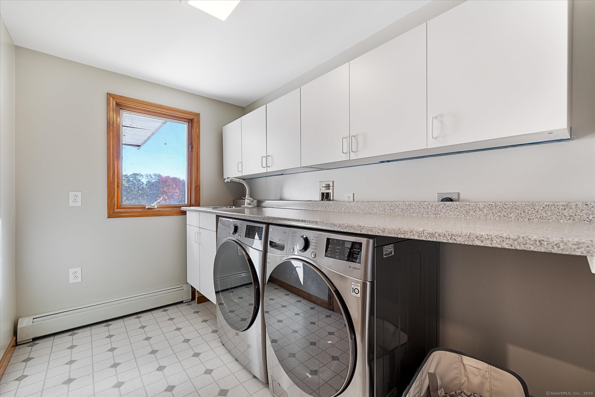 827 Thompson Road Thompson, CT 06277 - Photo 28 of 39