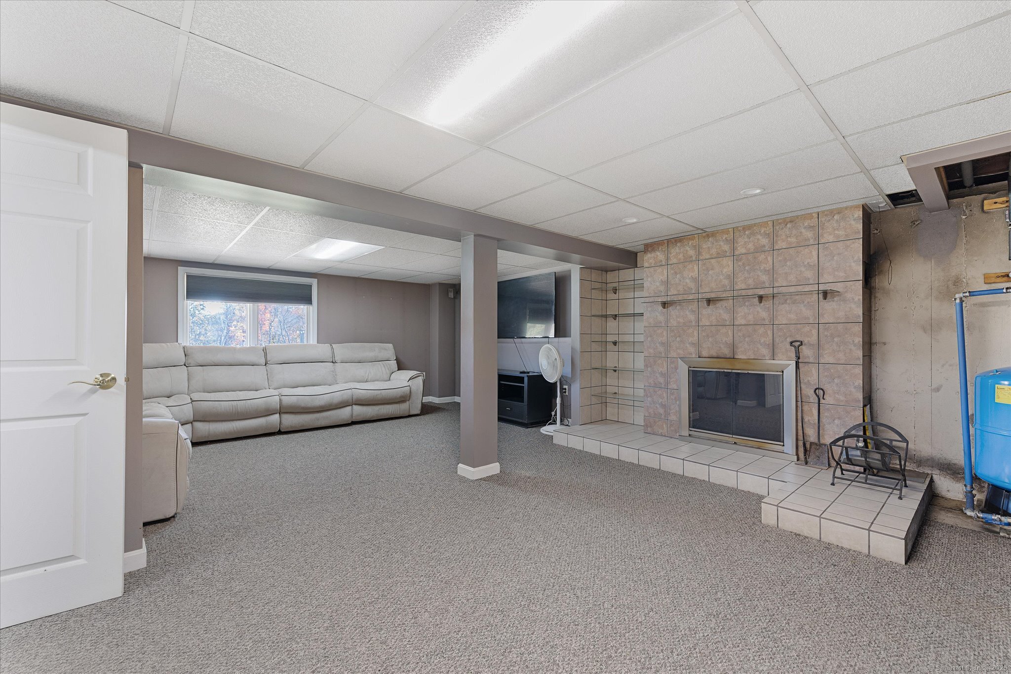 827 Thompson Road Thompson, CT 06277 - Photo 35 of 39