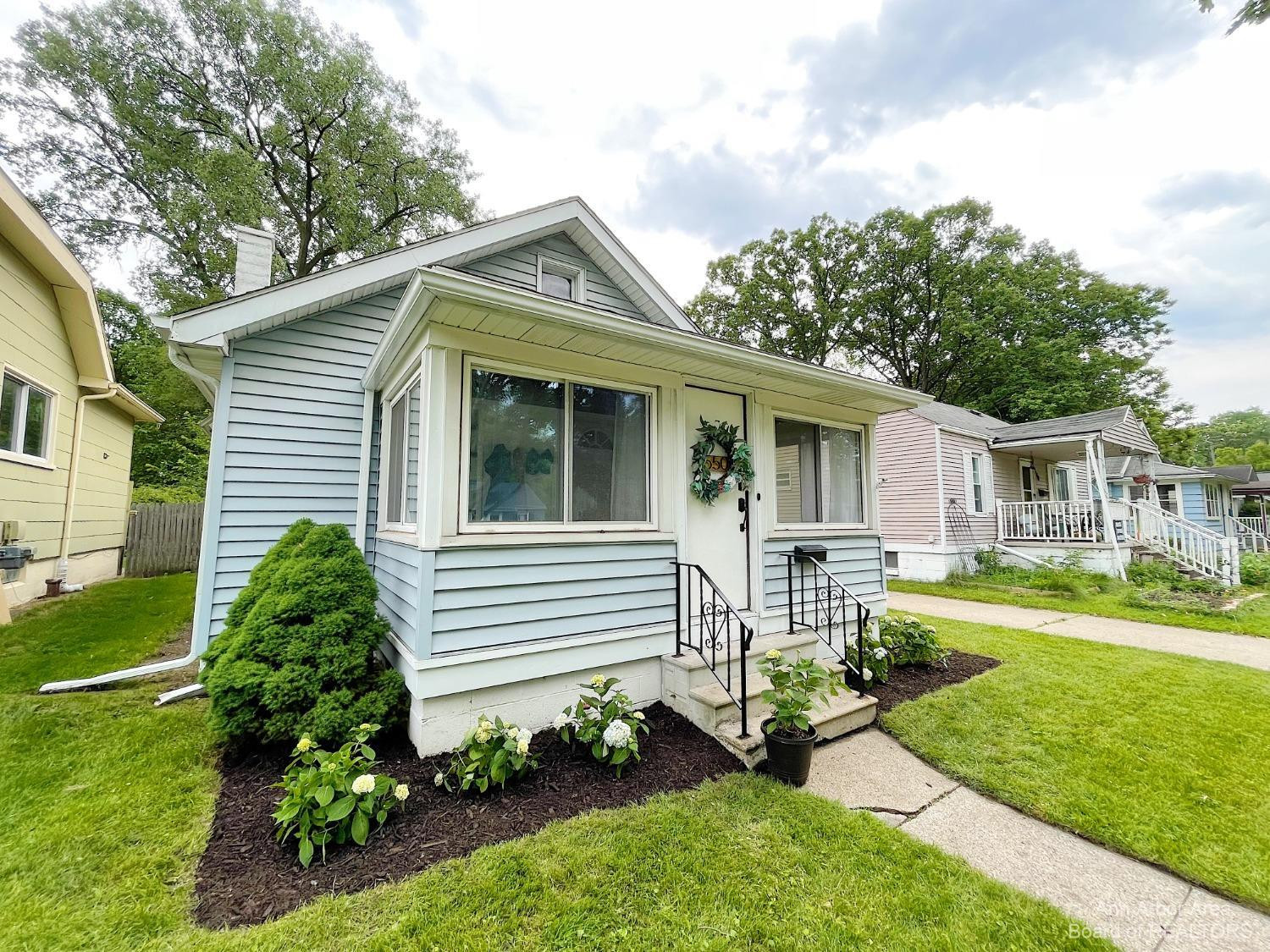 550 Stratford Road Ferndale, MI 48220 - Photo 1 of 14 Photo 1